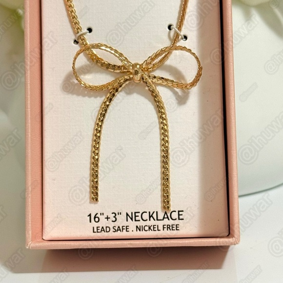 House of Harlow 1960 Gold Bow Necklace NIB - Picture 9 of 10